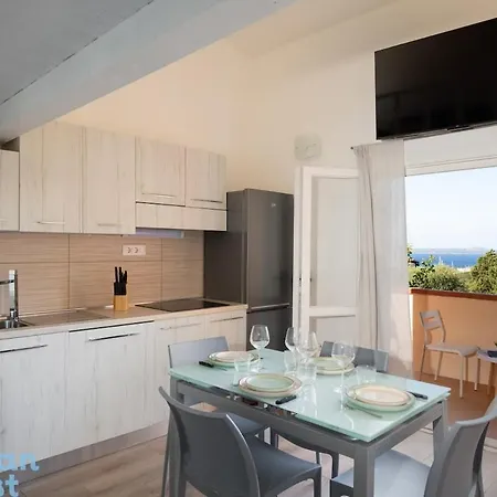 Ioannis House With Sea View شقة *