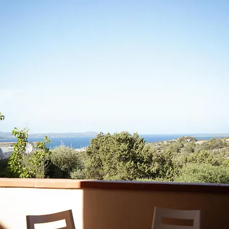Ioannis House With Sea View شقة